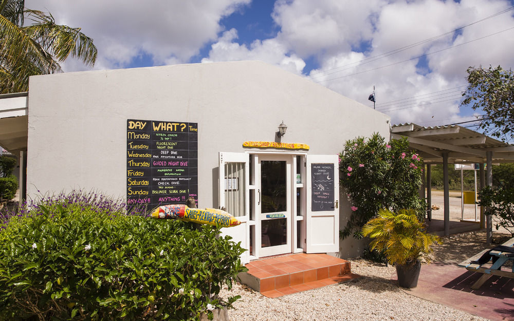 Aparthotel Caribbean Club Bonaire Esterno foto